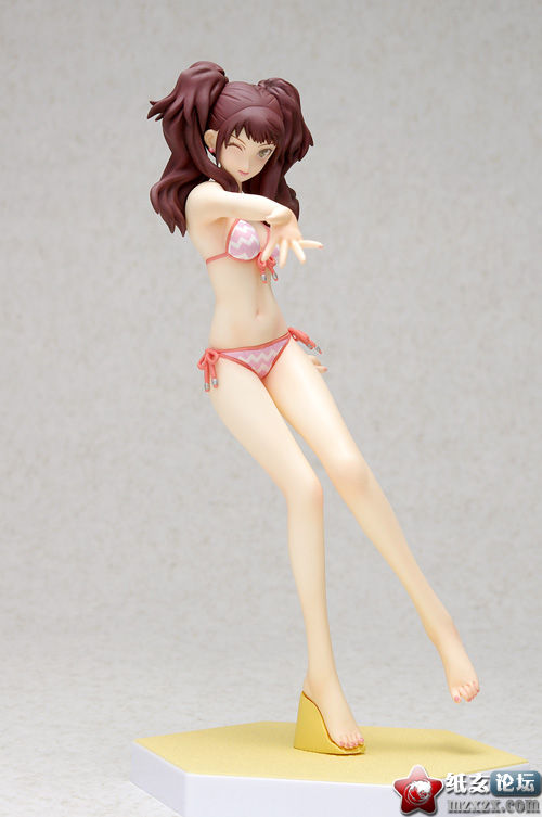 FIG-MOE-5855_03.jpg