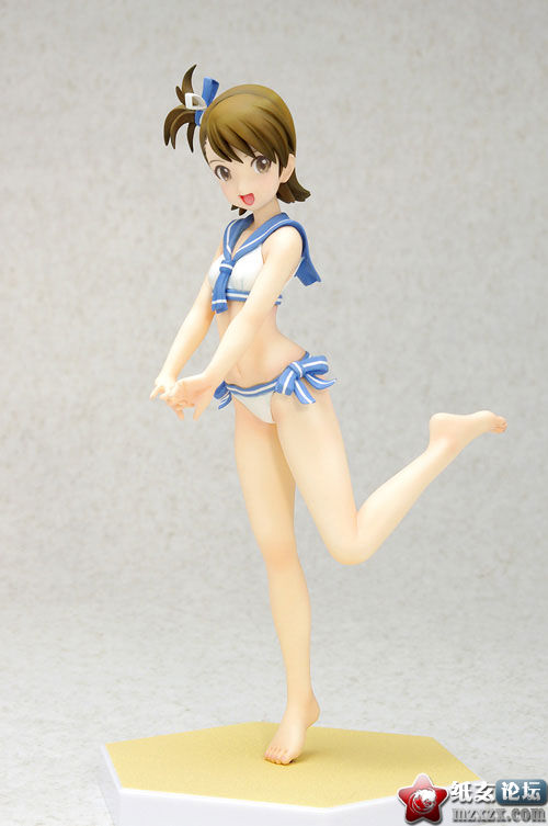 FIG-MOE-5601_01.jpg