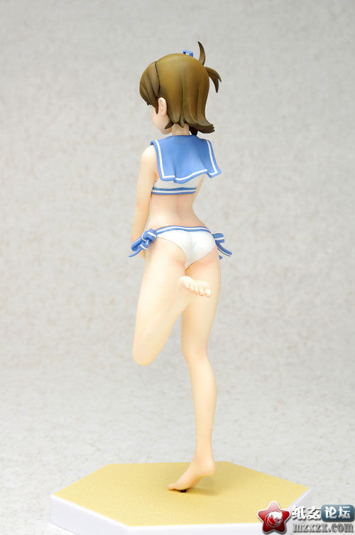 FIG-MOE-5601_02.jpg