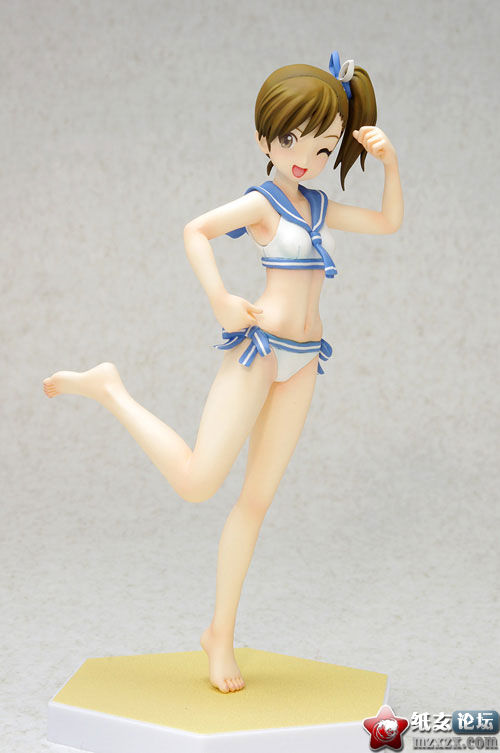 FIG-MOE-5602_01.jpg