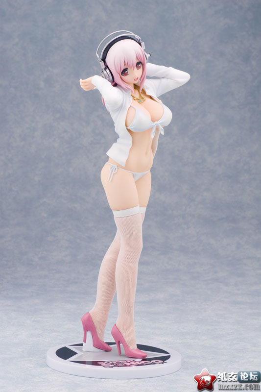 FIG-MOE-7067_05.jpg