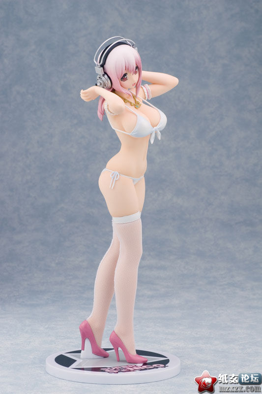 FIG-MOE-7067_09.jpg